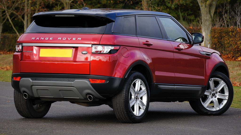 red-land-rover-range-rover-225841